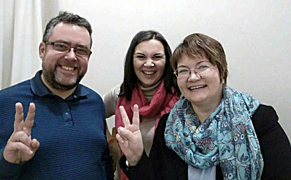 Алексей Гладков-Евтушенко, Марина Дидковская, Анна де Гво – создатели социального проекта «Психологические субботники» (слева направо).