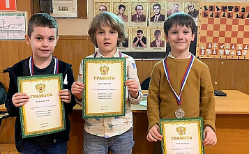 В донской столице завершились два турнира по шахматной классике