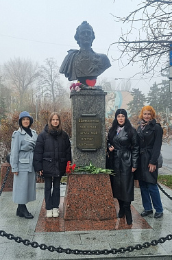  «Донской конь привез меня сюда, на нем же я отсюда и уеду…»