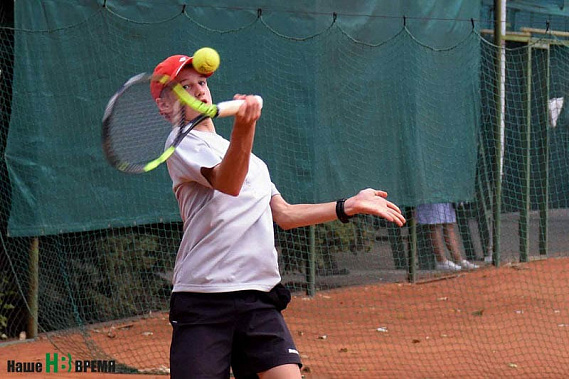 Несколько ростовских теннисистов выполнили на турнире первый взрослый разряд.