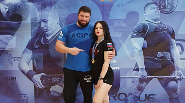 Спортсменка из Новочеркасска установила новый рекорд России в пауэрлифтинге