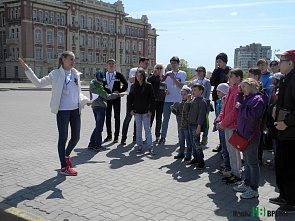 Почти семейная прогулка