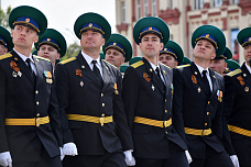 Вопреки всем предупреждениям и ограничениям ростовчане пришли на Парад Победы