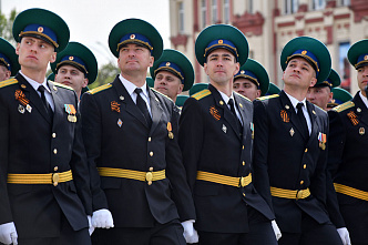 Вопреки всем предупреждениям и ограничениям ростовчане пришли на Парад Победы