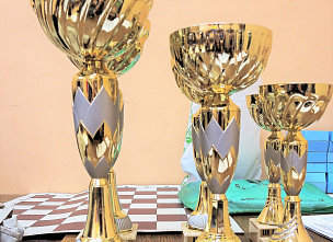 Будущий гроссмейстер Игорь Бондаревский в 13 лет выиграл турнир на кубок нашей газеты. Было это в 1926 году…