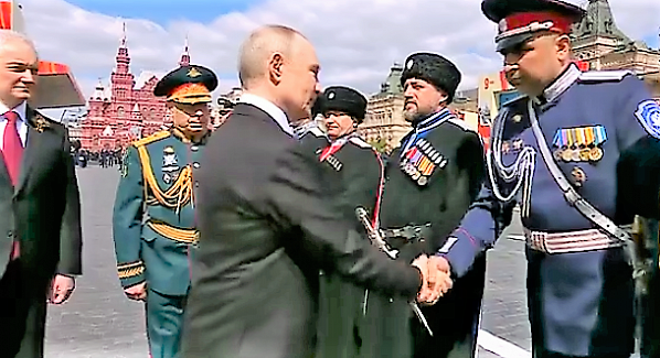  Москва-Новочеркасск: с главного парада страны вернулись донские казаки