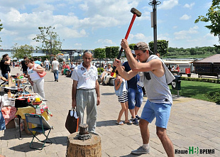 А у нас – Донливуд!