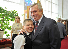 С Новым годом, донская детвора!