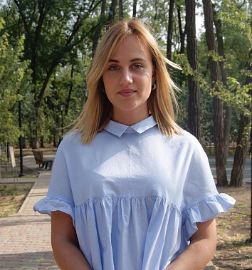 Виктория Мусиченко, исполнительный директор благотворительного Фонда Николая Чудотворца: «Мы стараемся поддержать каждого, кто нуждается в помощи, и рады и благодарны, когда к нам приходит помощь со стороны».