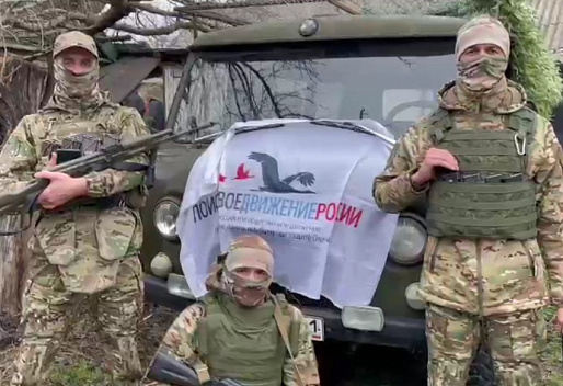 Донские поисковики и волонтеры передали бойцам СВО автомобиль, медикаменты, теплые вещи и продукты