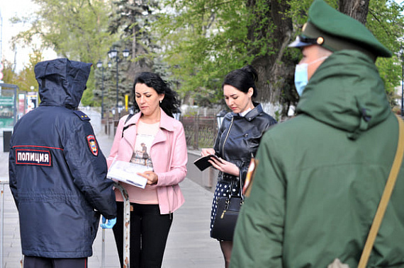 В Ростовской области с 16 октября ужесточают ограничения: тотальный масочный режим и самоизоляция для жителей 65+