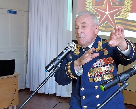 12 учащихся Кировской школы Кагальницкого района станут «Соколами России» и подписчиками «Нашего времени»