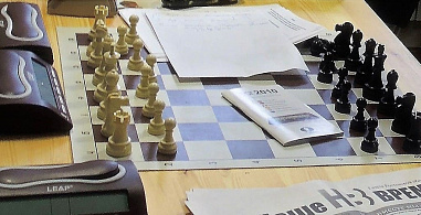 Шахматы: на блиц-турнире в поддавки не играют