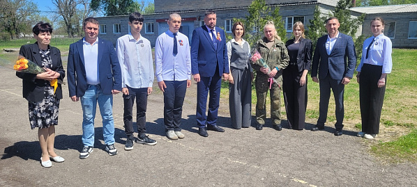  У «Ласточки» в родной школе появилась именная «Парта Героя»