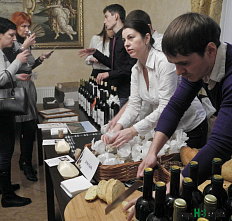 В бокале – красное, донское