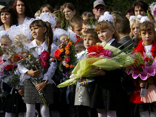 Более половины родителей возьмут отпуск, выходной или отпросятся с работы, чтобы проводить ребенка в школу 2 сентября