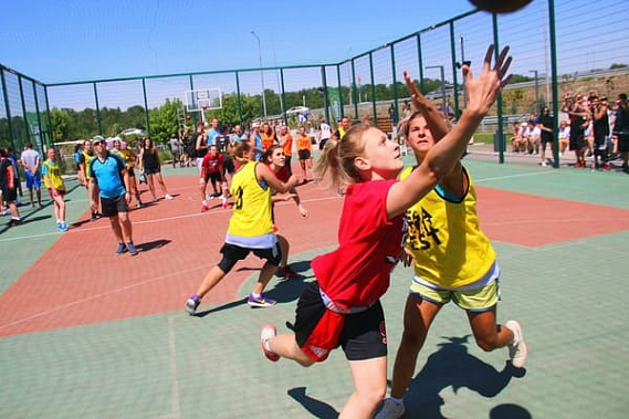 Лидеры удержали рубеж