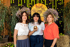 Сто тысяч для двойняшек