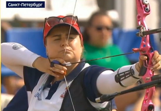 Знаменитая донская лучница стала чемпионкой России