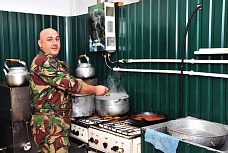 На Кавказе тучи ходят хмуро_17557