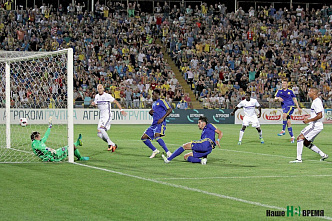 Дебют ничейного окраса