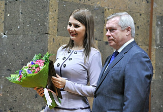 С наступающим профессиональным праздником, коллеги!