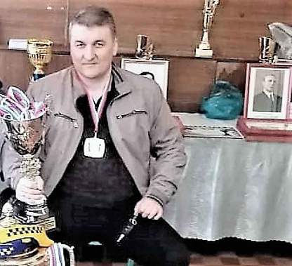 Капитан команды «Интернет-сборная Ростовской области и К°» Виктор Тищенко первым зарегистрировался на турнир «Дружественный», который стартует 3 декабря, в 20.05.