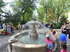 Новый храм, пешеходная набережная, концерт_16374