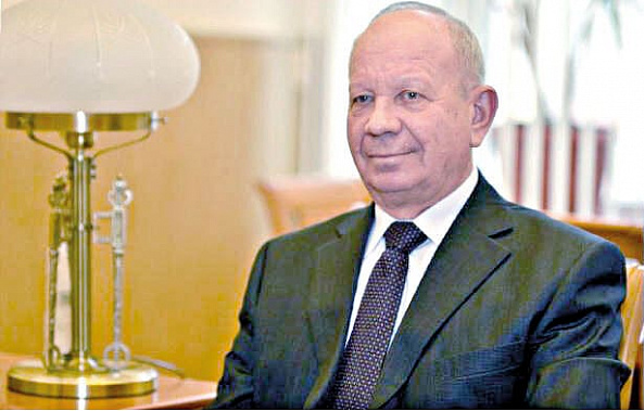 Накануне Дня науки мы попросили наших собеседников продолжить фразу: