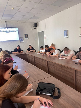 Ростовские студенты отметили Международный день русского языка