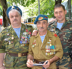 С любых высот – в любое пекло