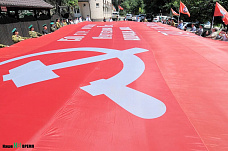 Из Сахалина на донскую землю пришло знамя победы 