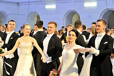 Ликуй, студент, сегодня твой праздник!м