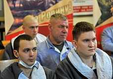 Агитбригада поднимает настроение