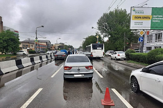 В Ростове на проспекте Стачки столкнулись 5 автомобилей