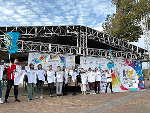 В ростовском парке с физкультурным размахом отметили Всероссийский День ходьбы