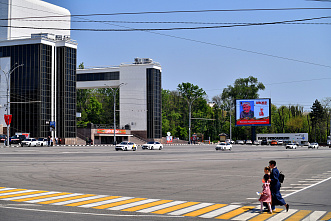 10 05 2026 Ростовчане отметили День Победы без привычных торжеств