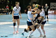 Гандболистки « Ростов Дона» дома победили звенигородскую « Звезду»