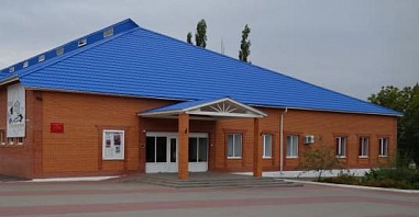 Танцуют родители