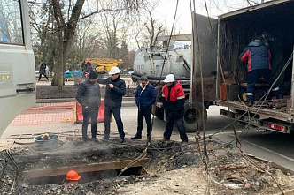 Третий за сутки порыв теплотрассы в Ростове-на-Дону