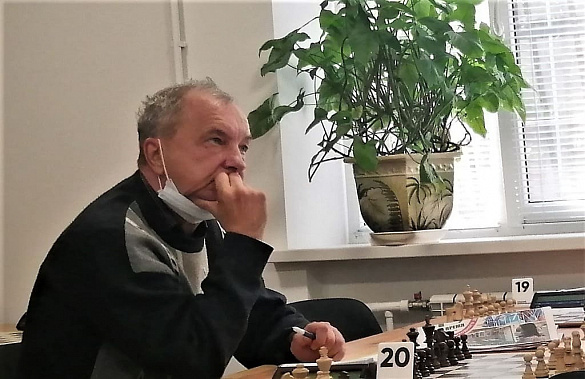 Главный арбитр Владимир Беляев