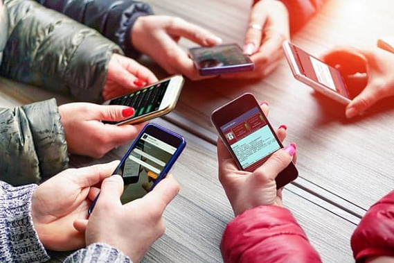 В Ростовской области на 100 семей приходится 167 смартфонов