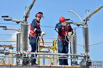 В Восточном Донбассе бригады электриков ликвидировали последствия аварии на сетях, питающих системы Гуково-Гундоровского водовода