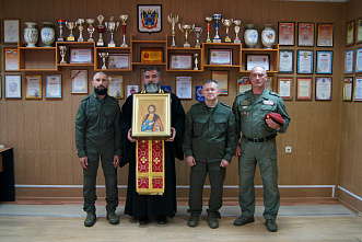Отряду СОБР вручили икону