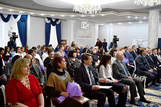 Журналистов Ростовской области поздравили с праздником губернатор и председатель Законодательного собрания