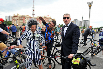 Вчера в Ростове прошел традиционный велосипедный пробег