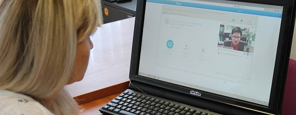 Получить правовую помощь можно через сайт