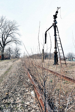  Железнодорожная ветка в ЛНР, проходящая через поселок Войково, Тарасовского района. Отсюда до Луганска каких-то три десятка километров.