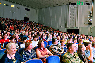 Росгвардейские виртуозы: полвека поют и пляшут