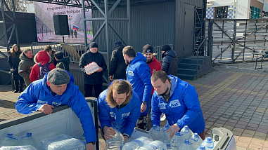 Из Ростова-на-Дону бойцам в зону СВО отправили еще одну партию гуманитарки